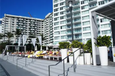 1100 West Ave #1512, Miami Beach: photo 1 of 8