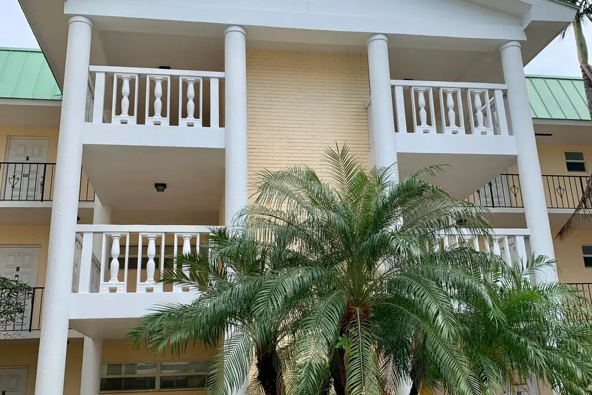 14 Colonial Club Dr #301, Boynton Beach: photo 1 of 14