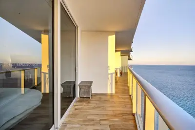 4111 S Ocean Dr #3703, Hollywood: photo 1 of 47