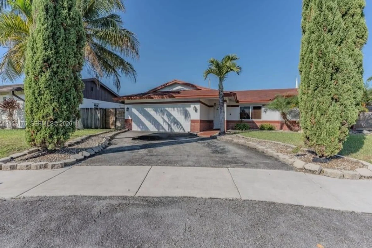 29640 SW 166th Ct, Homestead: photo 1 of 1