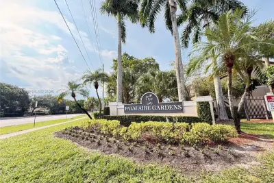 4421 W Mcnab Rd #10, Pompano Beach: photo 1 of 26