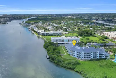 200 Waterway Rd #307, Tequesta: photo 1 of 37