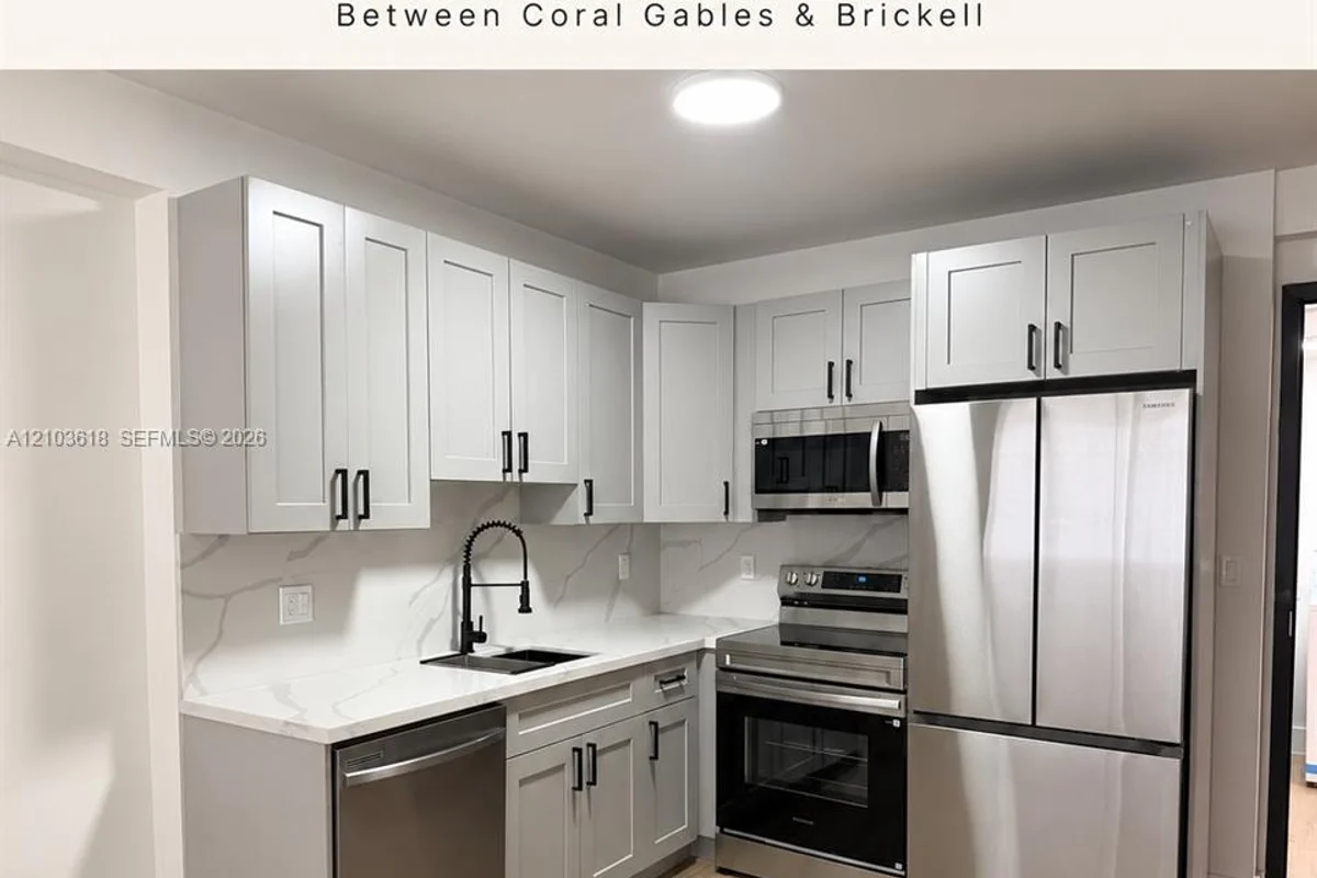 1148 SW 27th Ave #3, Miami: photo 1 of 2