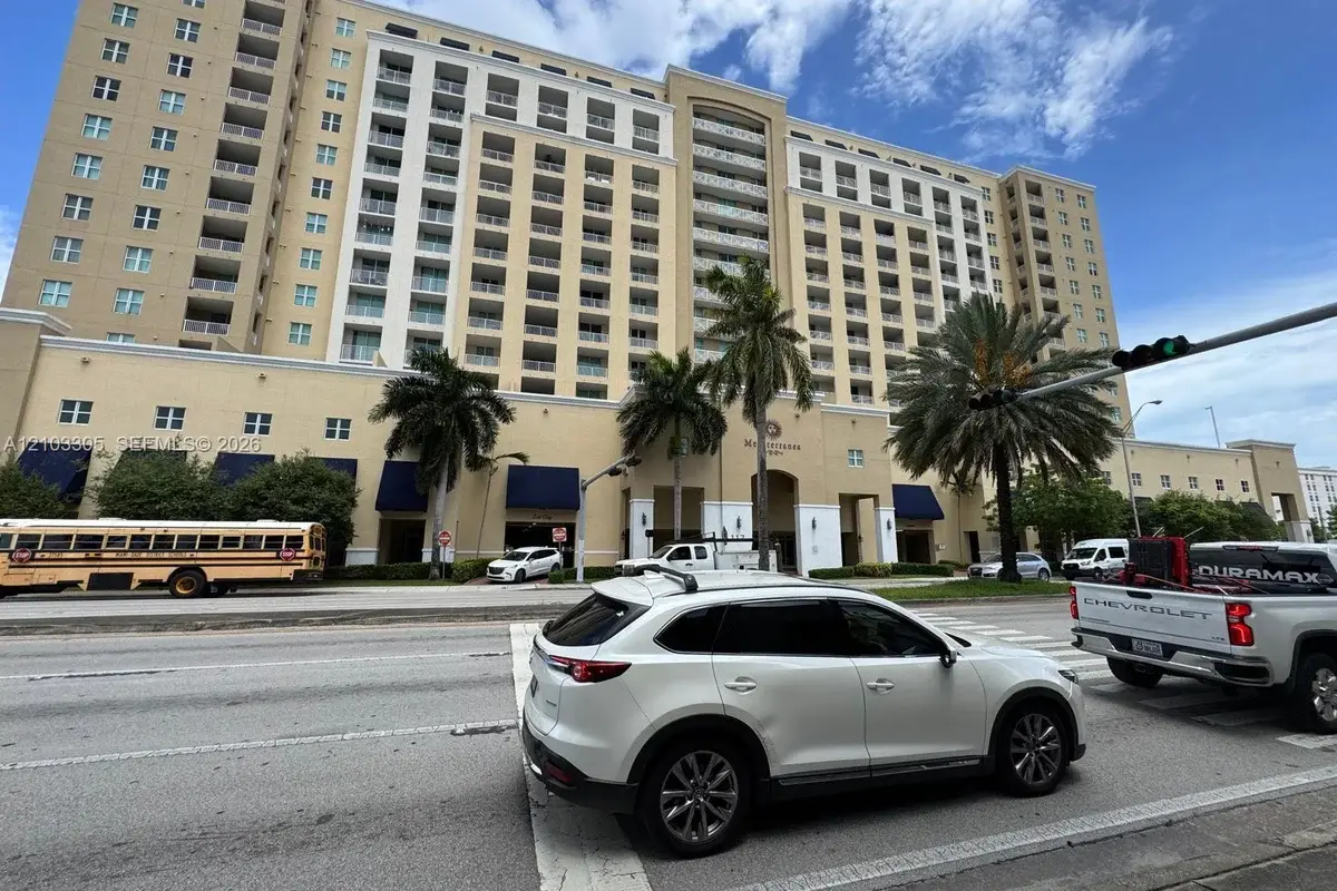 117 NW 42nd Ave #1511, Miami: photo 1 of 27