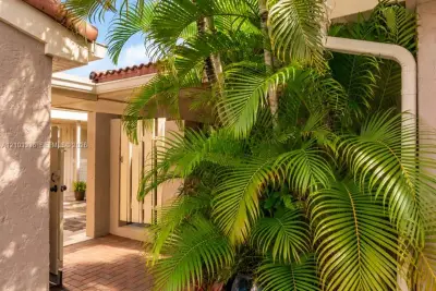 103 Tweedbrook Ln #101, Hollywood: photo 1 of 25