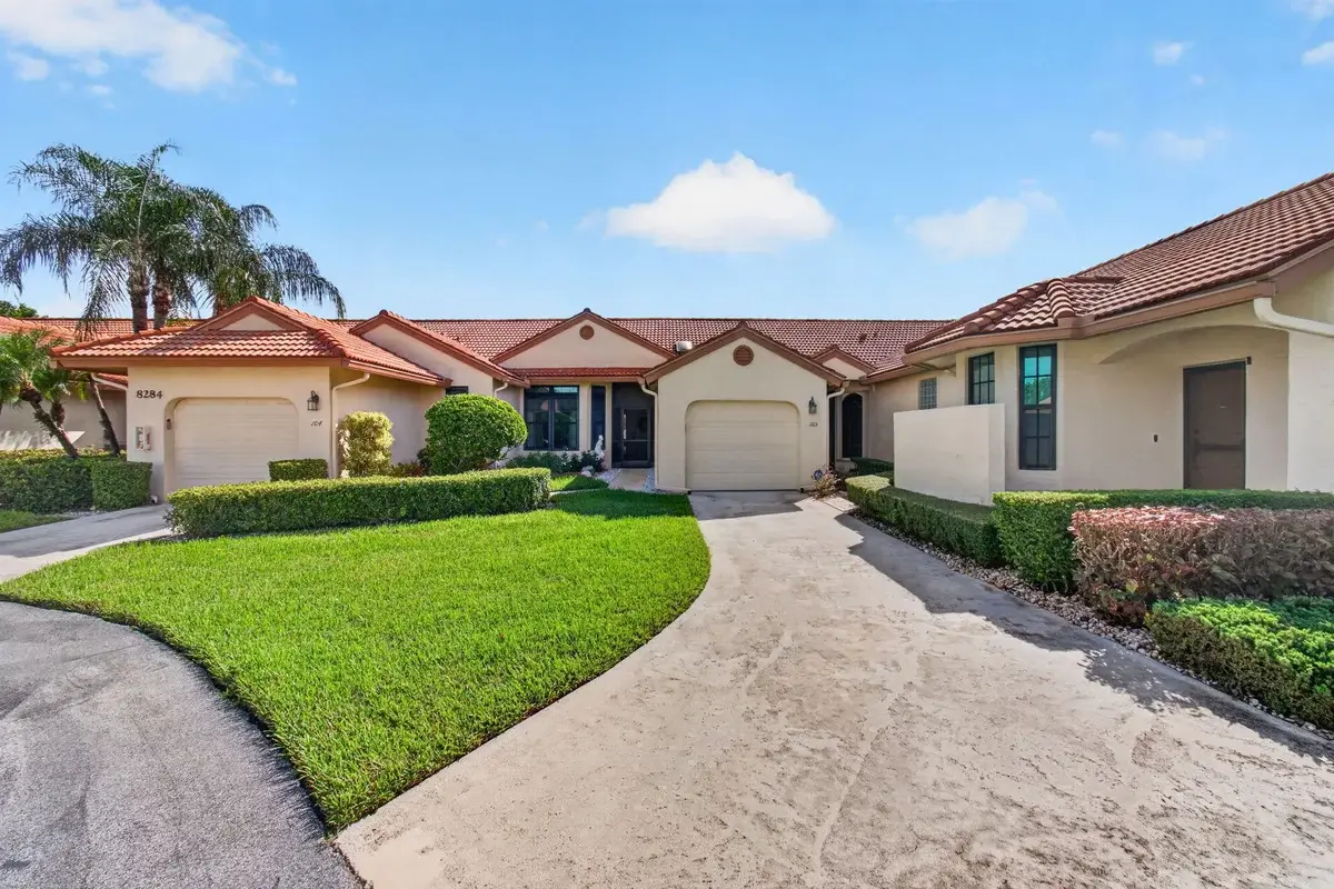 8284 Waterline Dr #105, Boynton Beach: photo 1 of 37