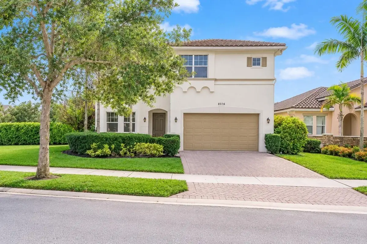 8376 NW 121st Way, Parkland: photo 1 of 18