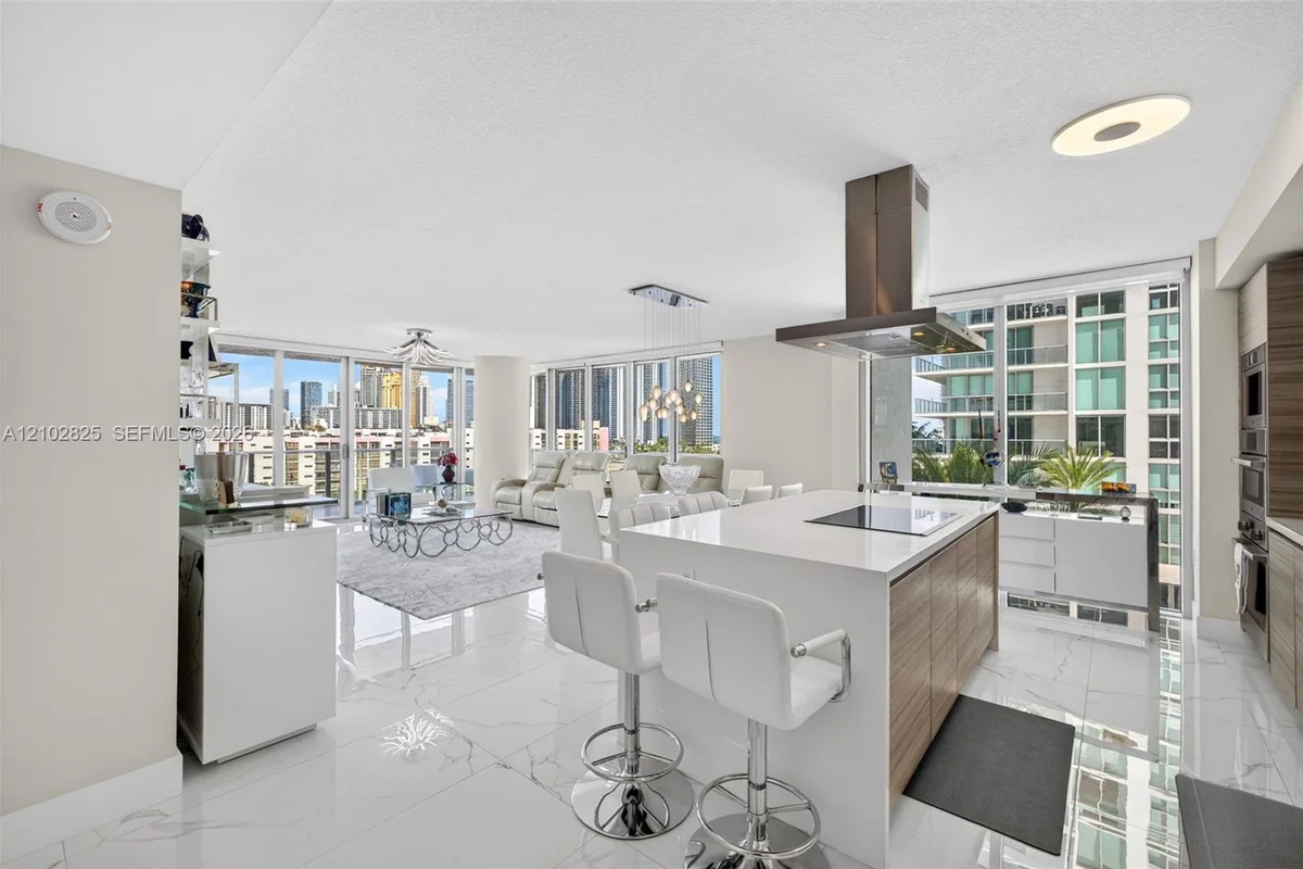 330 Sunny Isles Blvd #5-807, Sunny Isles Beach: photo 1 of 59