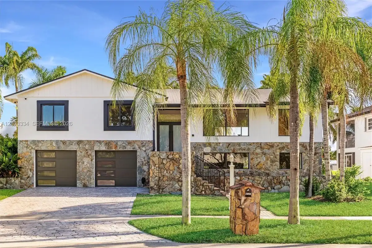 7914 SW 199th Ter, Cutler Bay: photo 1 of 40