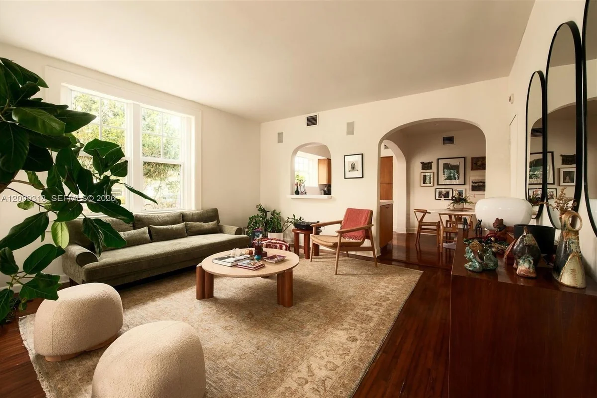 1061 Meridian Ave #2A, Miami Beach: photo 1 of 16
