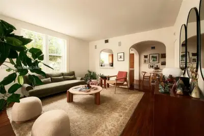 1061 Meridian Ave #2A, Miami Beach: photo 1 of 16