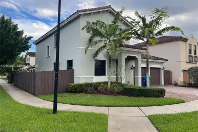 15382 SW 173rd Ln, Miami: photo 1 of 18
