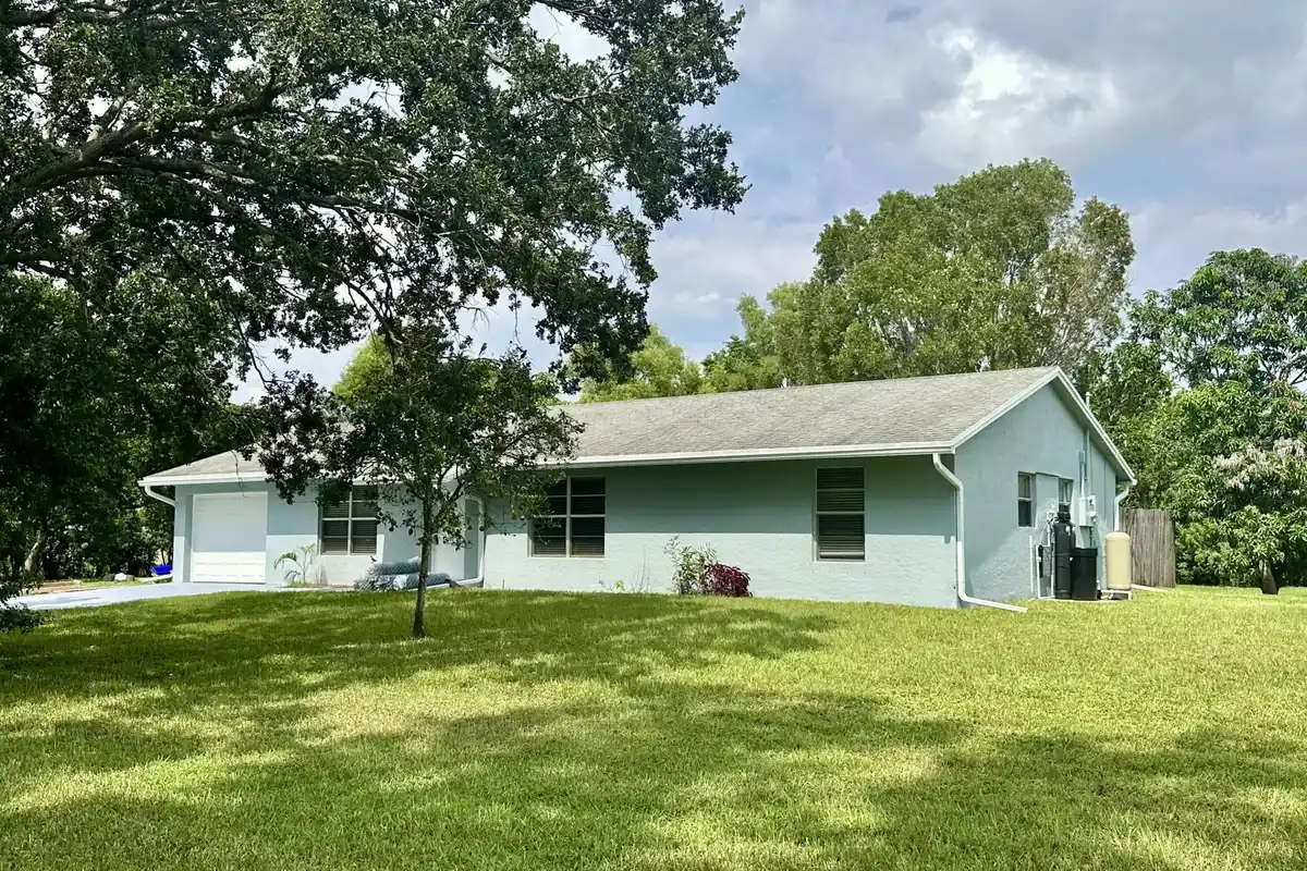 13399 53rd Ct N, West Palm Beach: photo 1 of 33