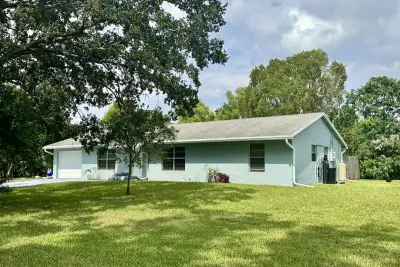 13399 53rd Ct N, West Palm Beach: photo 1 of 33