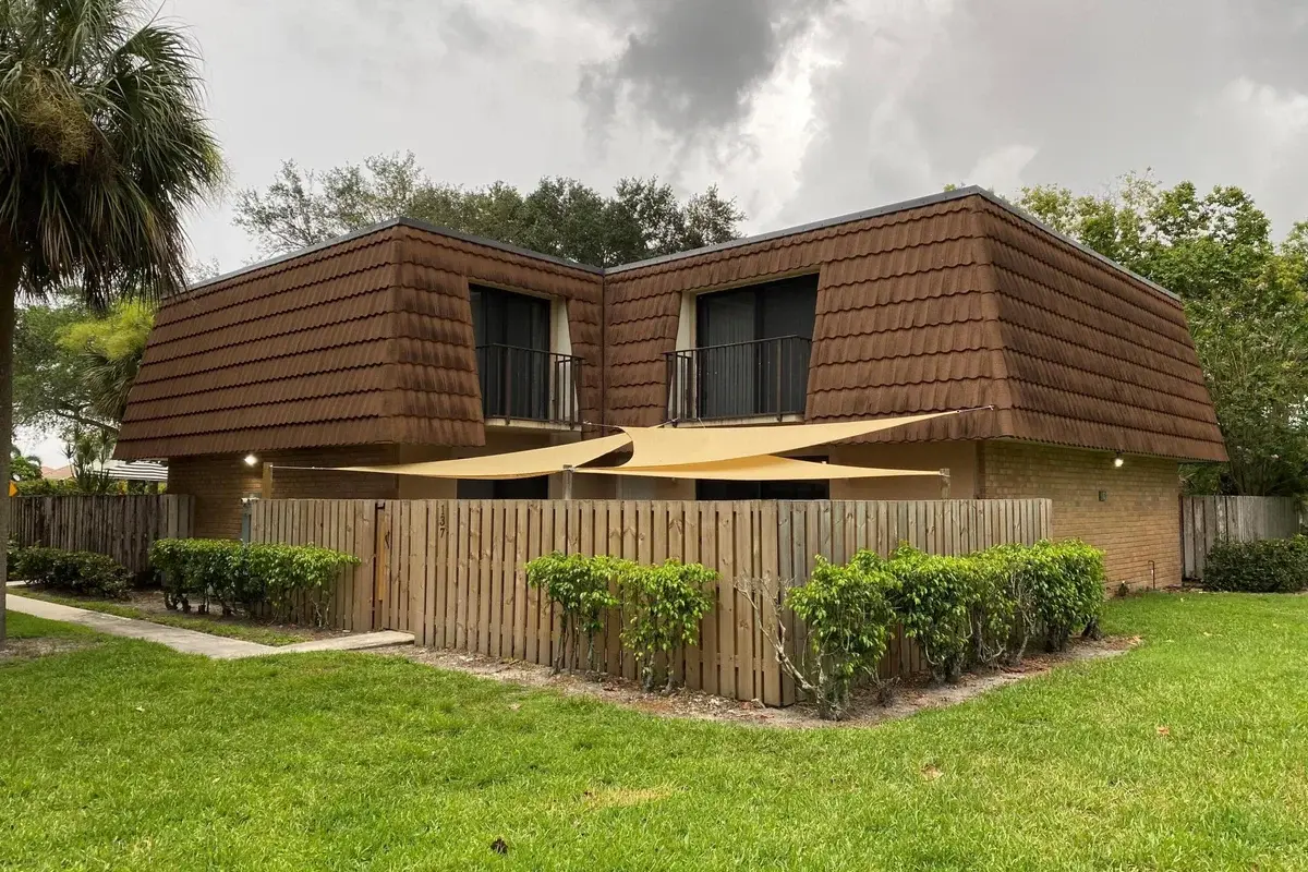 137 Heritage Way #10a, West Palm Beach: photo 1 of 10