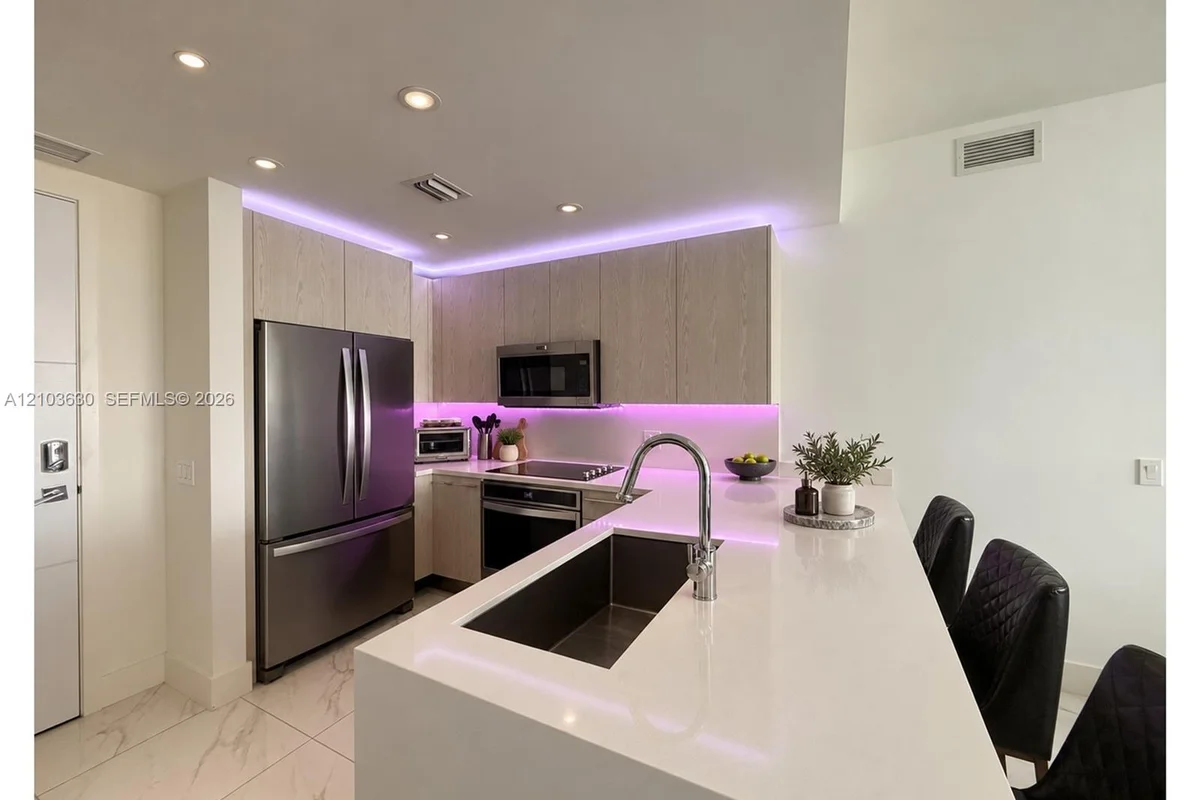 2000 Metropica Way #2411, Sunrise: photo 1 of 36