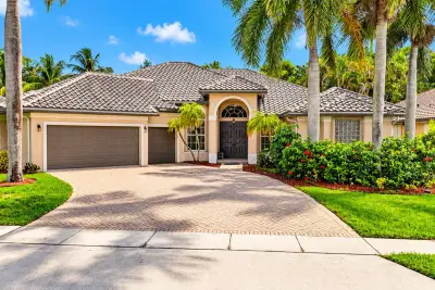 21262 Falls Ridge Way, Boca Raton: photo 1 of 73