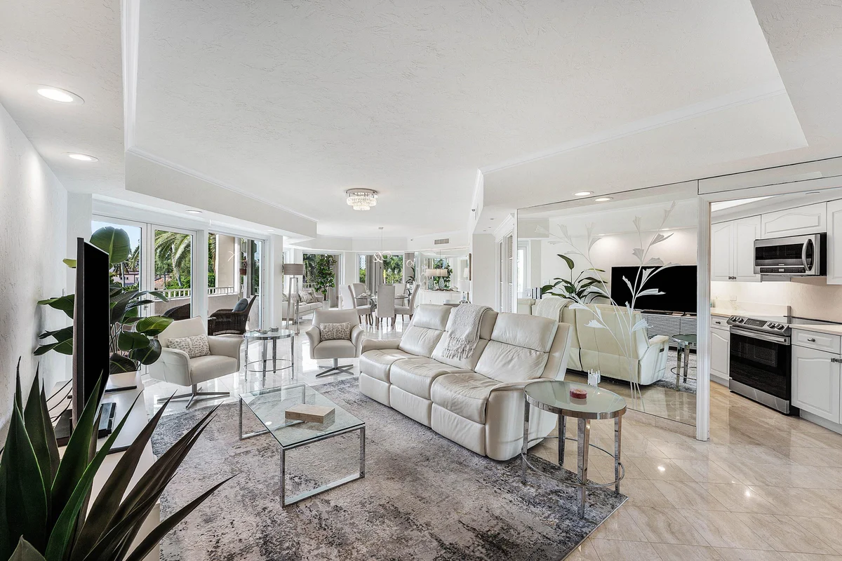 300 SE 5th Ave #3170, Boca Raton: photo 1 of 49
