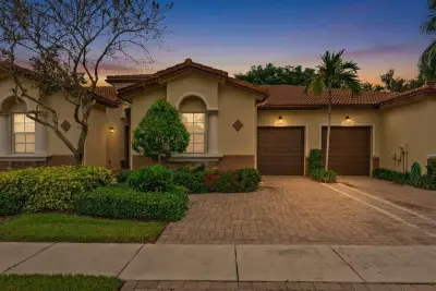 15074 Via Porta, Delray Beach: photo 1 of 43