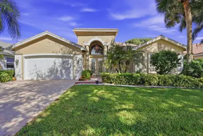 11044 Malaysia Cir, Boynton Beach: photo 1 of 77