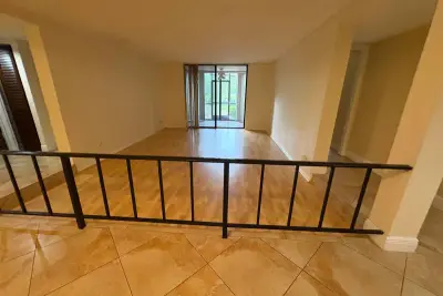 3730 Inverrary Dr #1W, Lauderhill: photo 1 of 35