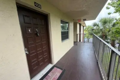 3341 NW 47th Ter #408, Lauderdale Lakes: photo 1 of 21