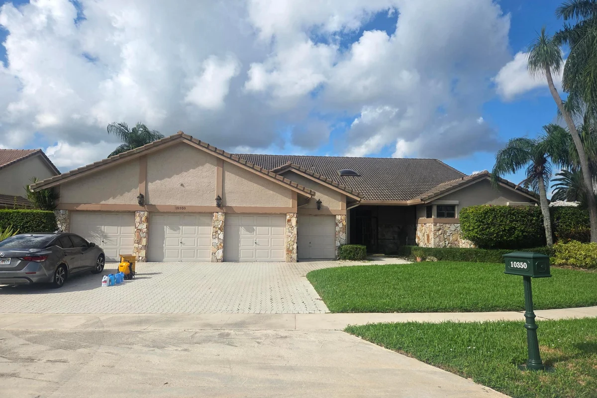 10350 Silver Lake Dr, Boca Raton: photo 1 of 1