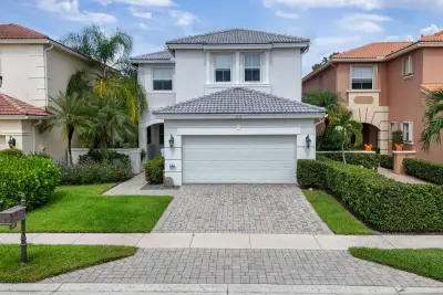 207 Isle Verde Way, Palm Beach Gardens: photo 1 of 50