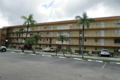 9273 SW 8th St #312, Boca Raton: photo 1 of 41