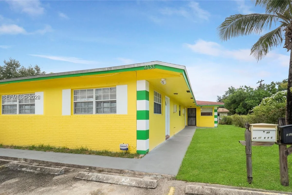 4133 SW 24th St #1, Fort Lauderdale: photo 1 of 6