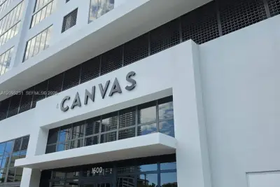 1600 NE 1st Ave #1707, Miami: photo 1 of 29