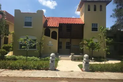 407 S Lakeside Dr #D, Lake Worth Beach: photo 1 of 11