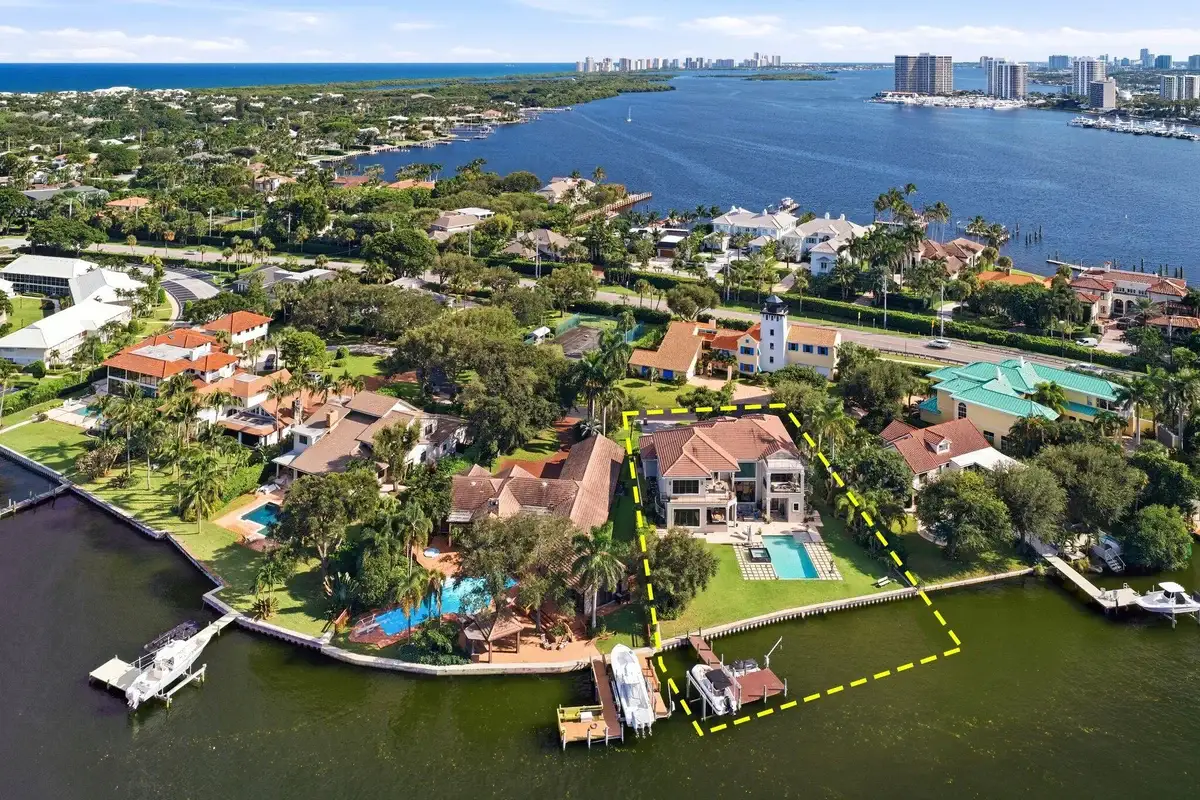 1950 Portage Landing N, North Palm Beach: photo 1 of 76
