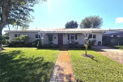 Home in Miami: photo 1 of 10
