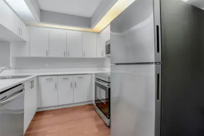 12650 SW 15th St #110F, Pembroke Pines: photo 1 of 38