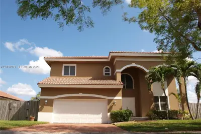 14905 SW 34th St, Miami: photo 1 of 20