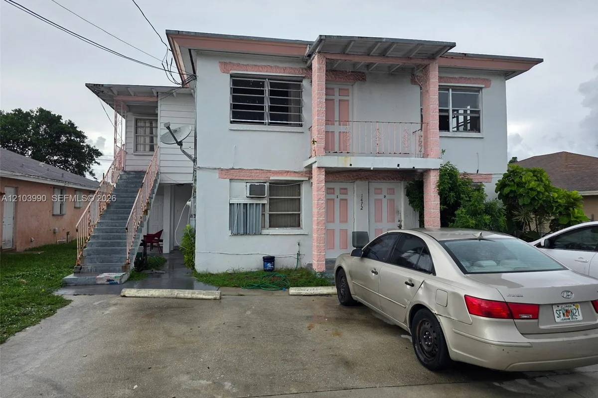 1472 W 34th St, Riviera Beach: photo 1 of 1