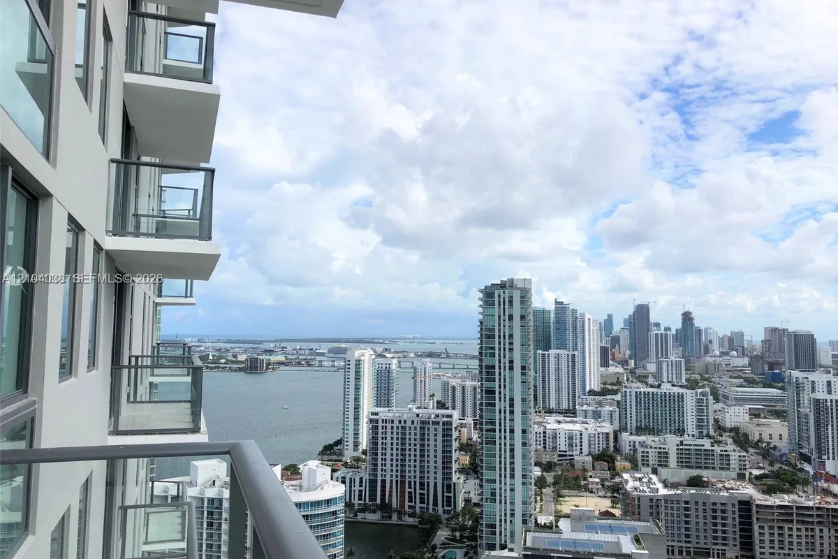 501 NE 31st St #3609, Miami: photo 1 of 18