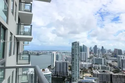 501 NE 31st St #3609, Miami: photo 1 of 18