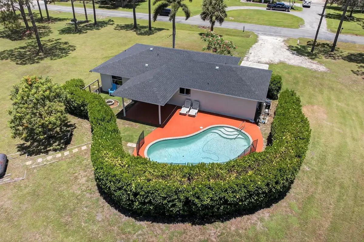 17354 64th Pl N, Loxahatchee: photo 1 of 47