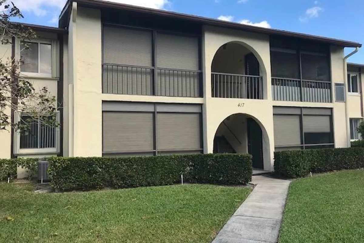 5831 Whispering Pine Way #D-2, Lake Worth: photo 1 of 12