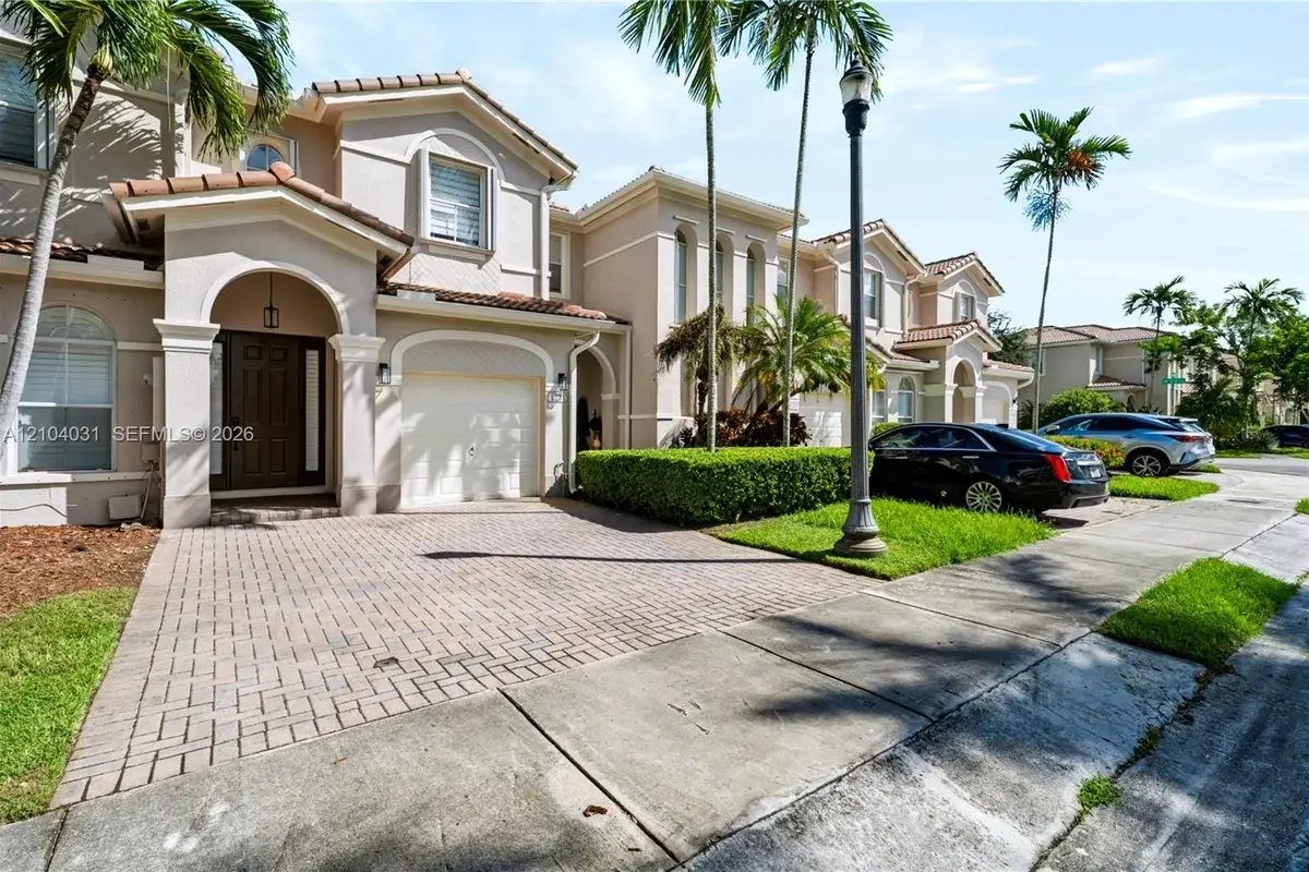 12313 SW 123rd Ter, Miami: photo 1 of 25