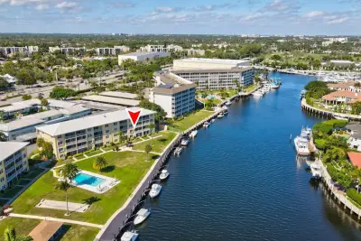 330 N Federal Hwy #211, Deerfield Beach: photo 1 of 29