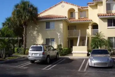 12101 Glenmoor Dr, West Palm Beach: photo 1 of 6