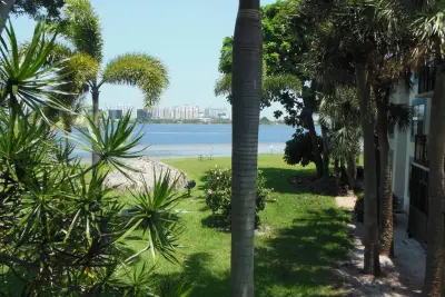 728 Executive Center Dr #27, West Palm Beach: photo 1 of 8