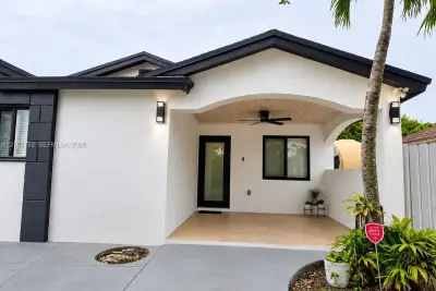 17931 SW 115th Ave, Miami: photo 1 of 28