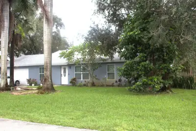 3642 Ivanhoe Ave, Boynton Beach: photo 1 of 41