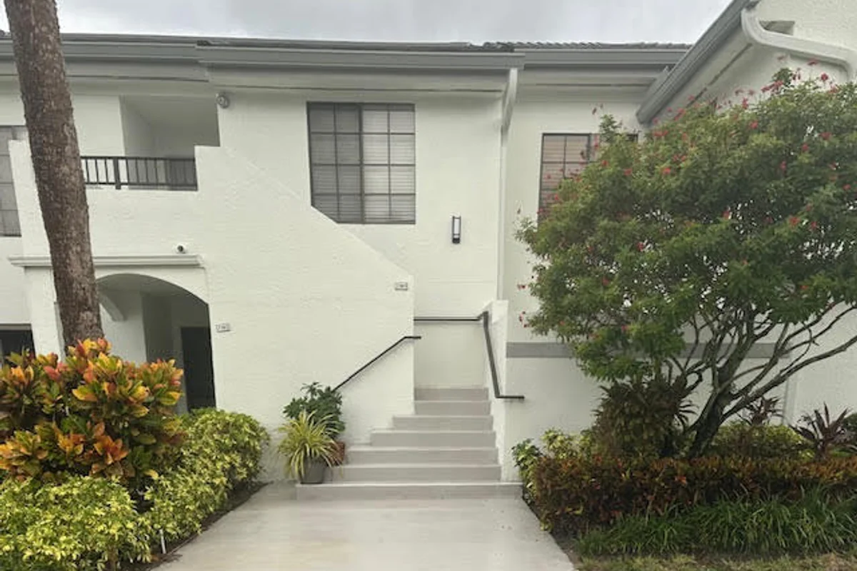 15814 Loch Maree Ln #3305, Delray Beach: photo 1 of 38