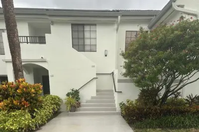 15814 Loch Maree Ln #3305, Delray Beach: photo 1 of 38