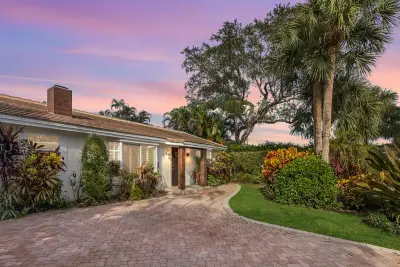 941 SW 19th St, Boca Raton: photo 1 of 35